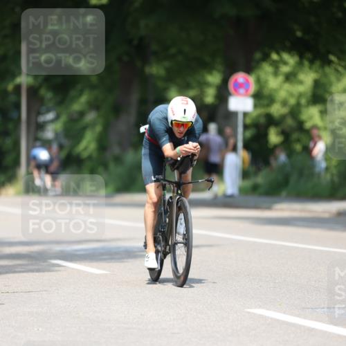 15.06.2025 - 7 Türme Triathlon Yannick Fuchs http://msf.ph/oto/8003768 15.06.2025 12:34:09 Radfahren 243 meine-sportfotos.de