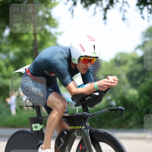 15.06.2025 - 7 Türme Triathlon Yannick Fuchs http://msf.ph/oto/8003820 15.06.2025 12:34:10 Radfahren 243 meine-sportfotos.de