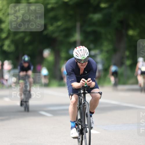 15.06.2025 - 7 Türme Triathlon Yannick Fuchs http://msf.ph/oto/8003821 15.06.2025 13:17:08 Radfahren 445, 563, 566, 893, 1039, 1062 meine-sportfotos.de