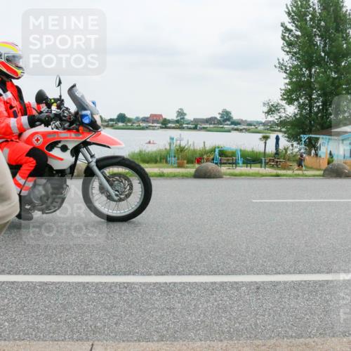 21.06.2025 - 27. Vierlanden-Triathlon H.Heesch http://msf.ph/oto/8003831 15.06.2025 12:55:13 Radfahren  meine-sportfotos.de