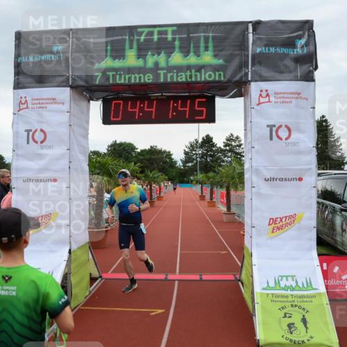 15.06.2025 - 7 Türme Triathlon Michael Strokosch http://msf.ph/oto/8003835 15.06.2025 14:41:45 Ziel 456 meine-sportfotos.de