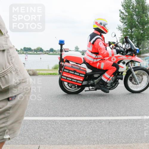 21.06.2025 - 27. Vierlanden-Triathlon H.Heesch http://msf.ph/oto/8003840 15.06.2025 12:55:14 Radfahren  meine-sportfotos.de
