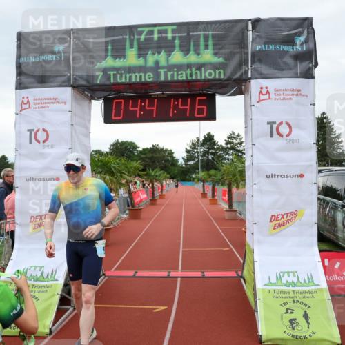 15.06.2025 - 7 Türme Triathlon Michael Strokosch http://msf.ph/oto/8003901 15.06.2025 14:41:46 Ziel 456 meine-sportfotos.de