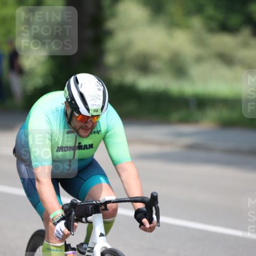 15.06.2025 - 7 Türme Triathlon Yannick Fuchs http://msf.ph/oto/8003905 15.06.2025 12:34:51 Radfahren 213, 338, 383 meine-sportfotos.de