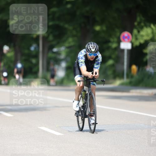 15.06.2025 - 7 Türme Triathlon Yannick Fuchs http://msf.ph/oto/8004154 15.06.2025 12:35:45 Radfahren 280, 522 meine-sportfotos.de