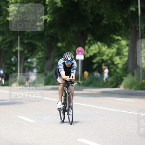 15.06.2025 - 7 Türme Triathlon Yannick Fuchs http://msf.ph/oto/8004169 15.06.2025 12:35:45 Radfahren 280, 522 meine-sportfotos.de