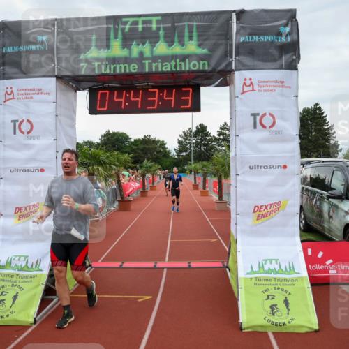15.06.2025 - 7 Türme Triathlon Michael Strokosch http://msf.ph/oto/8004219 15.06.2025 14:43:42 Ziel 333, 486, 534 meine-sportfotos.de