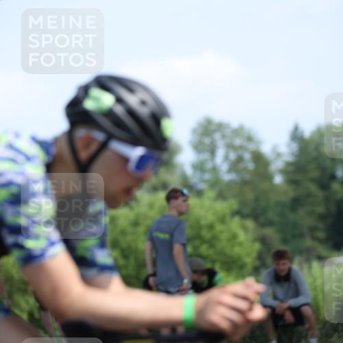 15.06.2025 - 7 Türme Triathlon Yannick Fuchs http://msf.ph/oto/8004224 15.06.2025 12:35:47 Radfahren 280, 522 meine-sportfotos.de