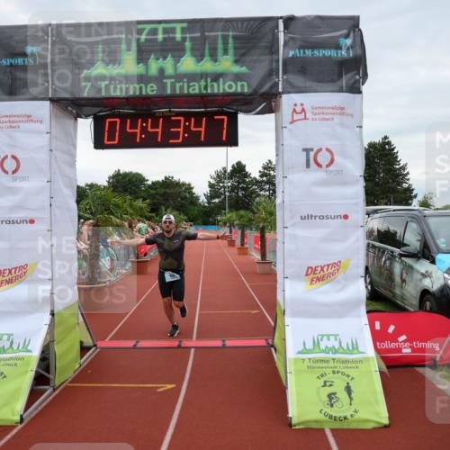 15.06.2025 - 7 Türme Triathlon Michael Strokosch http://msf.ph/oto/8004271 15.06.2025 14:43:47 Ziel 333, 424, 486, 534 meine-sportfotos.de