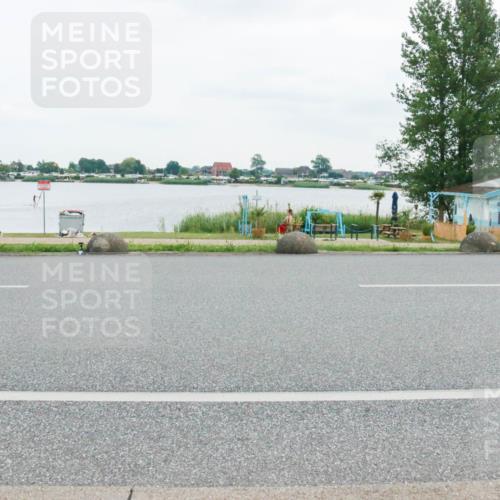 21.06.2025 - 27. Vierlanden-Triathlon H.Heesch http://msf.ph/oto/8004346 15.06.2025 12:58:50 Radfahren 1102, 1114, 1145, 1158 meine-sportfotos.de