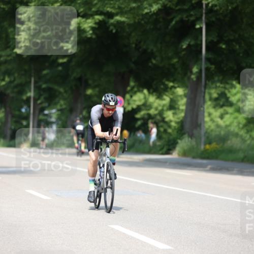 15.06.2025 - 7 Türme Triathlon Yannick Fuchs http://msf.ph/oto/8004362 15.06.2025 12:35:59 Radfahren 228, 243 meine-sportfotos.de