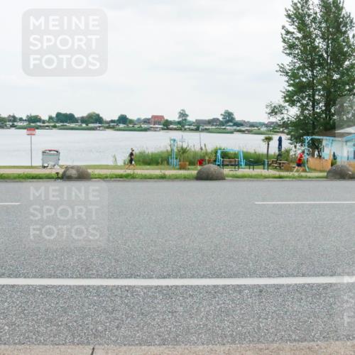 21.06.2025 - 27. Vierlanden-Triathlon H.Heesch http://msf.ph/oto/8004453 15.06.2025 12:59:22 Radfahren 1053, 1054, 1055, 1056, 1103, 1153 meine-sportfotos.de