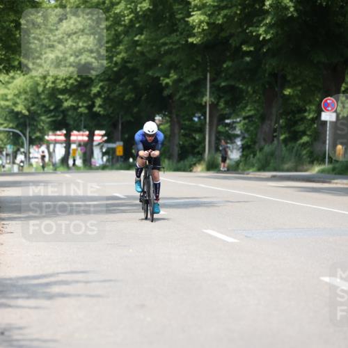 15.06.2025 - 7 Türme Triathlon Yannick Fuchs http://msf.ph/oto/8004545 15.06.2025 12:36:05 Radfahren 276, 333 meine-sportfotos.de