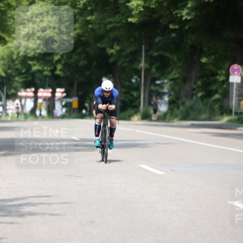 15.06.2025 - 7 Türme Triathlon Yannick Fuchs http://msf.ph/oto/8004568 15.06.2025 12:36:05 Radfahren 276, 333 meine-sportfotos.de