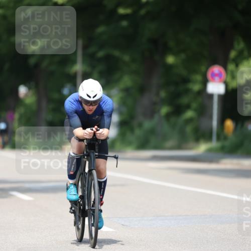 15.06.2025 - 7 Türme Triathlon Yannick Fuchs http://msf.ph/oto/8004583 15.06.2025 12:36:05 Radfahren 276, 333 meine-sportfotos.de