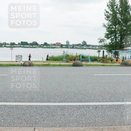 21.06.2025 - 27. Vierlanden-Triathlon H.Heesch http://msf.ph/oto/8004600 15.06.2025 12:59:59 Radfahren 973, 1143 meine-sportfotos.de