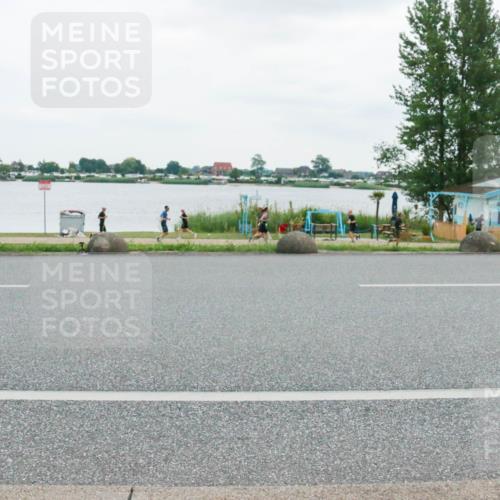 21.06.2025 - 27. Vierlanden-Triathlon H.Heesch http://msf.ph/oto/8004636 15.06.2025 13:00:04 Radfahren 1065, 1066, 1067, 1068, 1115, 1143 meine-sportfotos.de