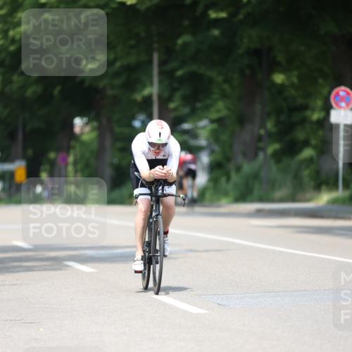 15.06.2025 - 7 Türme Triathlon Yannick Fuchs http://msf.ph/oto/8004686 15.06.2025 12:36:13 Radfahren 220 meine-sportfotos.de