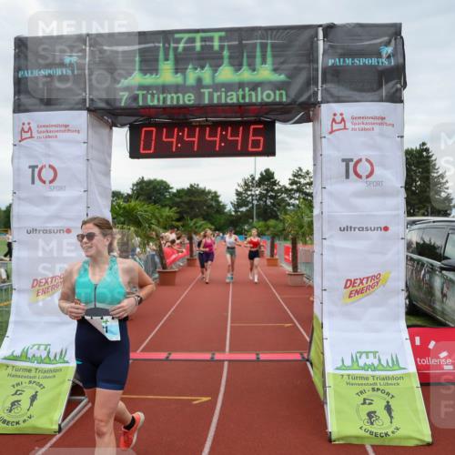 15.06.2025 - 7 Türme Triathlon Michael Strokosch http://msf.ph/oto/8004700 15.06.2025 14:44:45 Ziel 454, 525, 581, 617 meine-sportfotos.de