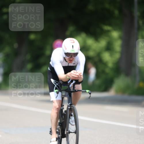 15.06.2025 - 7 Türme Triathlon Yannick Fuchs http://msf.ph/oto/8004718 15.06.2025 12:36:13 Radfahren 220 meine-sportfotos.de