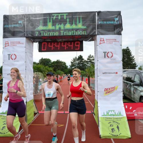 15.06.2025 - 7 Türme Triathlon Michael Strokosch http://msf.ph/oto/8004754 15.06.2025 14:44:49 Ziel 454, 525, 581, 617 meine-sportfotos.de