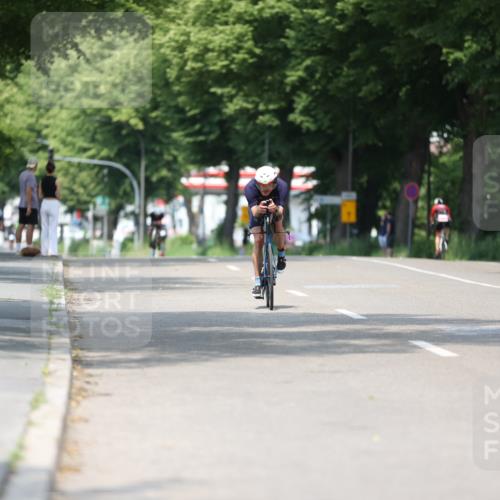 15.06.2025 - 7 Türme Triathlon Yannick Fuchs http://msf.ph/oto/8004784 15.06.2025 12:36:17 Radfahren 220, 667 meine-sportfotos.de