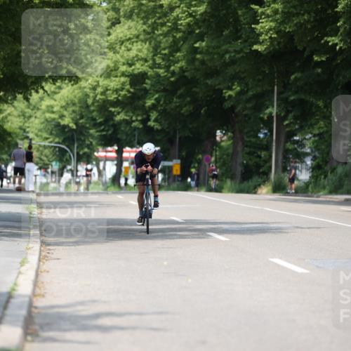 15.06.2025 - 7 Türme Triathlon Yannick Fuchs http://msf.ph/oto/8004799 15.06.2025 12:36:18 Radfahren 667 meine-sportfotos.de