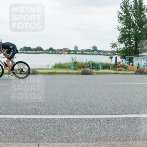 21.06.2025 - 27. Vierlanden-Triathlon H.Heesch http://msf.ph/oto/8004804 15.06.2025 13:00:32 Radfahren 1057, 1058, 1059, 1060, 1112, 1120, 1123, 1146, 1161 meine-sportfotos.de