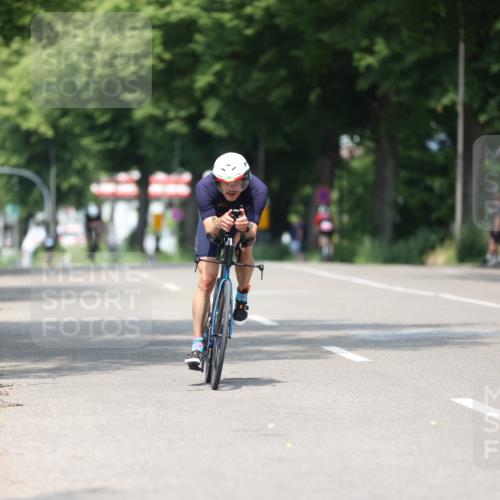 15.06.2025 - 7 Türme Triathlon Yannick Fuchs http://msf.ph/oto/8004827 15.06.2025 12:36:19 Radfahren 667 meine-sportfotos.de