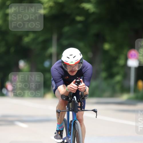 15.06.2025 - 7 Türme Triathlon Yannick Fuchs http://msf.ph/oto/8004862 15.06.2025 12:36:20 Radfahren 618, 667 meine-sportfotos.de