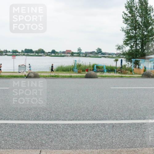 21.06.2025 - 27. Vierlanden-Triathlon H.Heesch http://msf.ph/oto/8004873 15.06.2025 13:00:43 Radfahren 742, 1098, 1108, 1148 meine-sportfotos.de