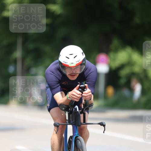 15.06.2025 - 7 Türme Triathlon Yannick Fuchs http://msf.ph/oto/8004875 15.06.2025 12:36:20 Radfahren 618, 667 meine-sportfotos.de