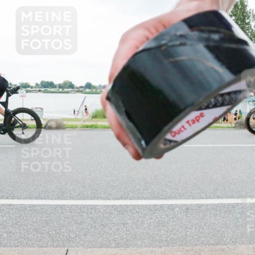 21.06.2025 - 27. Vierlanden-Triathlon H.Heesch http://msf.ph/oto/8004922 15.06.2025 13:00:51 Radfahren 1104, 1108, 1110, 1134 meine-sportfotos.de