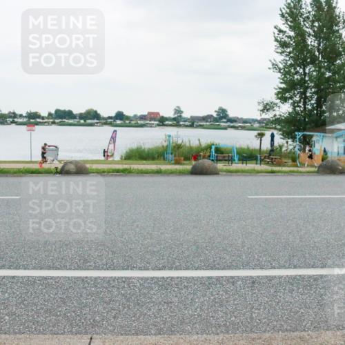 21.06.2025 - 27. Vierlanden-Triathlon H.Heesch http://msf.ph/oto/8004953 15.06.2025 13:00:55 Radfahren 1110, 1117, 1134, 1156 meine-sportfotos.de