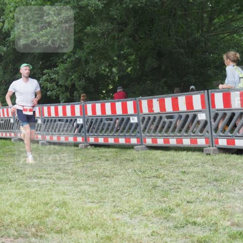 21.06.2025 - 27. Vierlanden-Triathlon KatJ http://msf.ph/oto/8004955 15.06.2025 12:58:21 Ziel 3, 11, 1034, 1035, 1036, 1037 meine-sportfotos.de