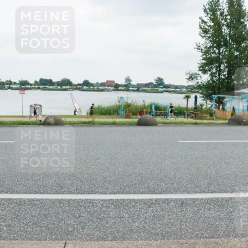 21.06.2025 - 27. Vierlanden-Triathlon H.Heesch http://msf.ph/oto/8004965 15.06.2025 13:00:57 Radfahren 1110, 1117, 1134, 1156 meine-sportfotos.de