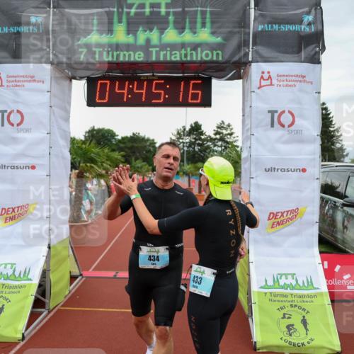 15.06.2025 - 7 Türme Triathlon Michael Strokosch http://msf.ph/oto/8005040 15.06.2025 14:45:15 Ziel 434 meine-sportfotos.de