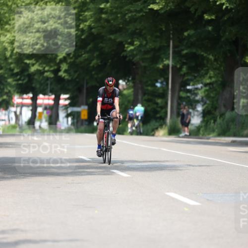 15.06.2025 - 7 Türme Triathlon Yannick Fuchs http://msf.ph/oto/8005109 15.06.2025 12:36:46 Radfahren 212 meine-sportfotos.de