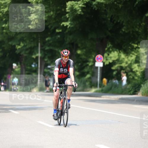 15.06.2025 - 7 Türme Triathlon Yannick Fuchs http://msf.ph/oto/8005122 15.06.2025 12:36:48 Radfahren 212 meine-sportfotos.de