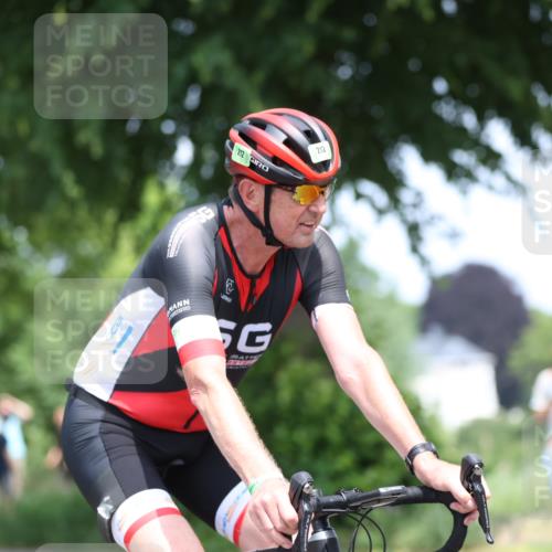 15.06.2025 - 7 Türme Triathlon Yannick Fuchs http://msf.ph/oto/8005143 15.06.2025 12:36:50 Radfahren 212 meine-sportfotos.de