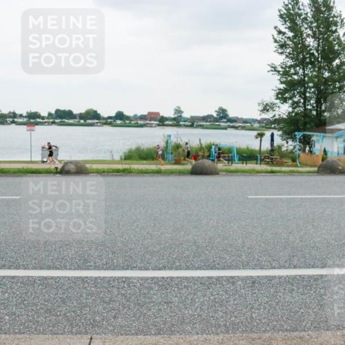 21.06.2025 - 27. Vierlanden-Triathlon H.Heesch http://msf.ph/oto/8005207 15.06.2025 13:01:40 Radfahren 1119 meine-sportfotos.de