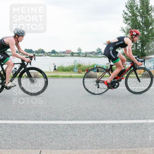 21.06.2025 - 27. Vierlanden-Triathlon H.Heesch http://msf.ph/oto/8005258 15.06.2025 13:01:56 Radfahren 1061, 1062, 1063, 1064, 1159 meine-sportfotos.de