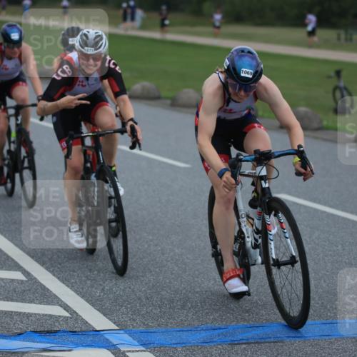 21.06.2025 - 27. Vierlanden-Triathlon H.Heesch http://msf.ph/oto/8005268 15.06.2025 13:03:31 Radfahren 1069, 1070, 1071, 1072 meine-sportfotos.de