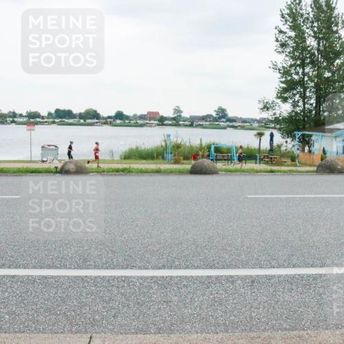 21.06.2025 - 27. Vierlanden-Triathlon H.Heesch http://msf.ph/oto/8005312 15.06.2025 13:02:10 Radfahren 1122, 1163 meine-sportfotos.de