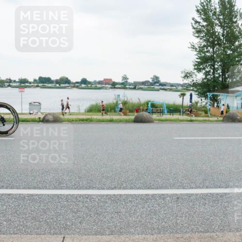 21.06.2025 - 27. Vierlanden-Triathlon H.Heesch http://msf.ph/oto/8005315 15.06.2025 13:02:20 Radfahren 1106 meine-sportfotos.de