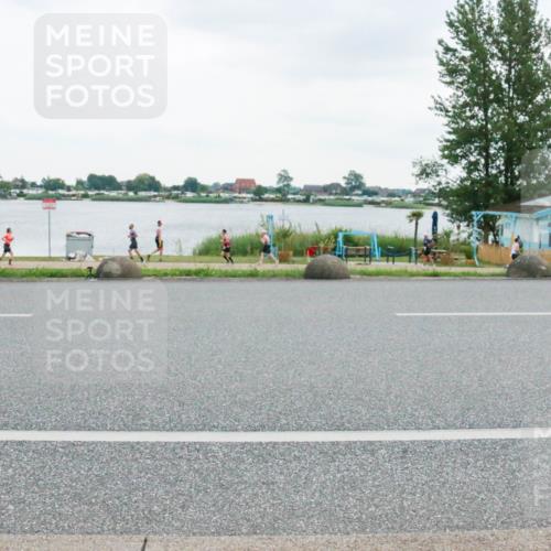 21.06.2025 - 27. Vierlanden-Triathlon H.Heesch http://msf.ph/oto/8005320 15.06.2025 13:02:20 Radfahren 1106 meine-sportfotos.de