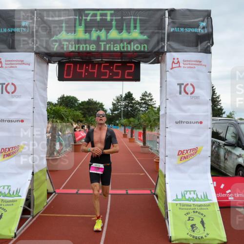 15.06.2025 - 7 Türme Triathlon Michael Strokosch http://msf.ph/oto/8005325 15.06.2025 14:45:52 Ziel 306 meine-sportfotos.de