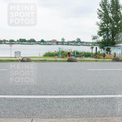 21.06.2025 - 27. Vierlanden-Triathlon H.Heesch http://msf.ph/oto/8005337 15.06.2025 13:02:29 Radfahren 1152 meine-sportfotos.de