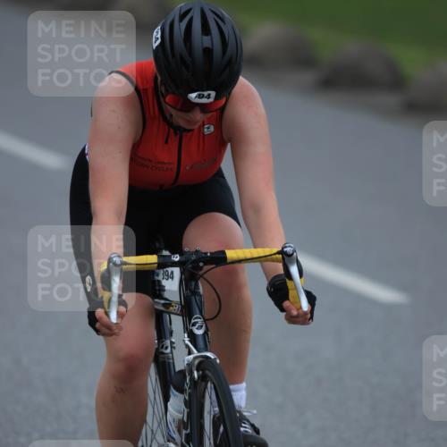 21.06.2025 - 27. Vierlanden-Triathlon H.Heesch http://msf.ph/oto/8005345 15.06.2025 13:04:29 Radfahren 894 meine-sportfotos.de