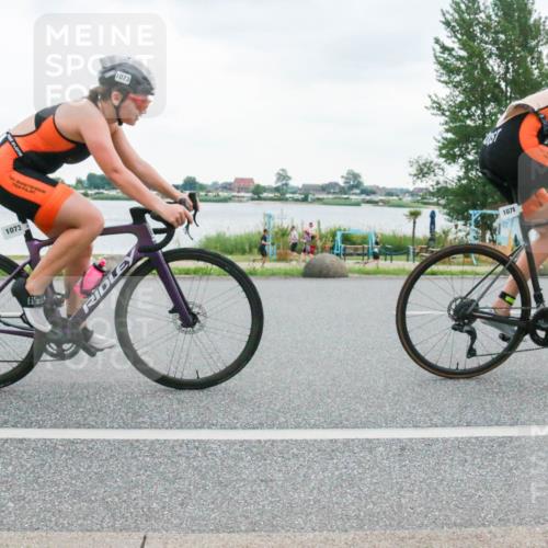 21.06.2025 - 27. Vierlanden-Triathlon H.Heesch http://msf.ph/oto/8005370 15.06.2025 13:02:42 Radfahren 918, 1073, 1074, 1075, 1076 meine-sportfotos.de